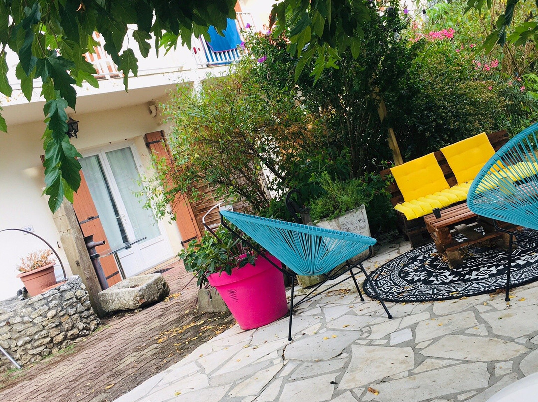 Hotel des Vieux Acacias主图