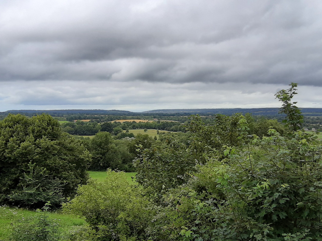 Apres la Pluie-Beaumont-en-Auge必去景点