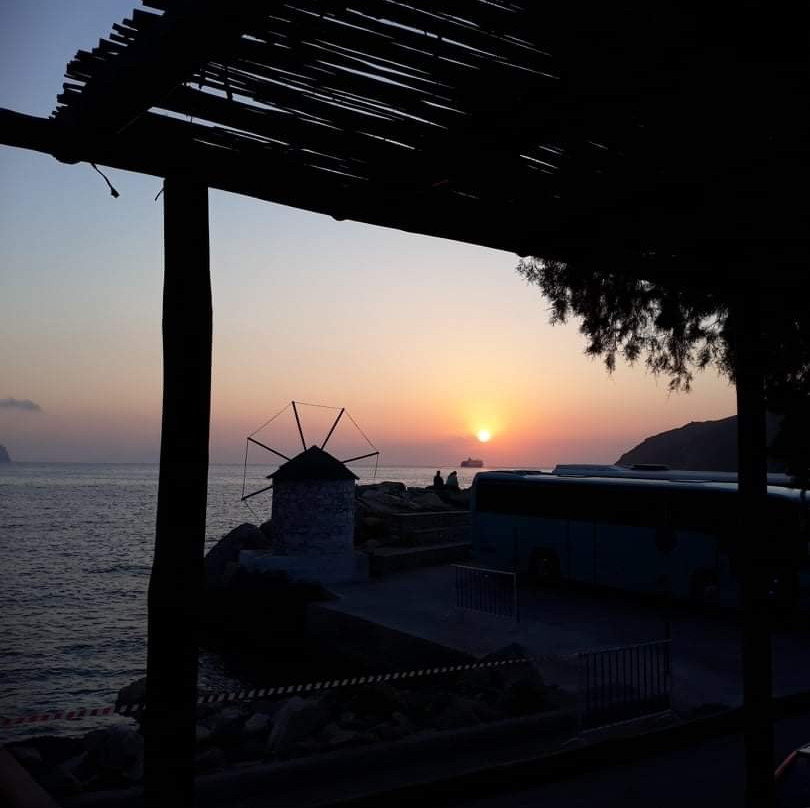 Embassa Bar Cafe-Aegiali必去景点