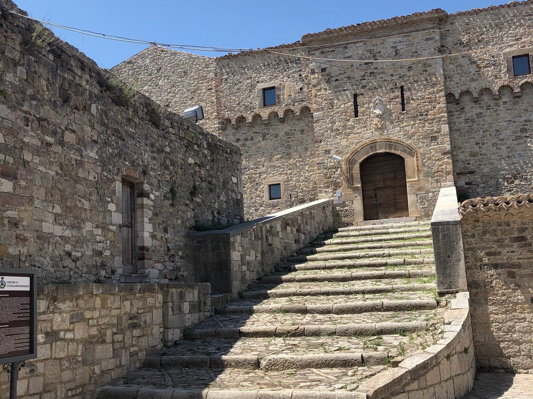Castello Angioino-Civitacampomarano必去景点