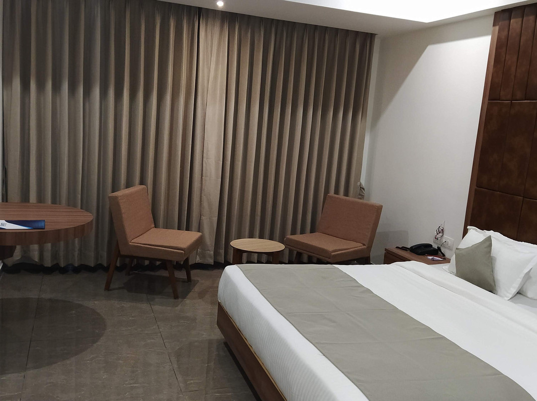 Raaj Svastik Inn主图