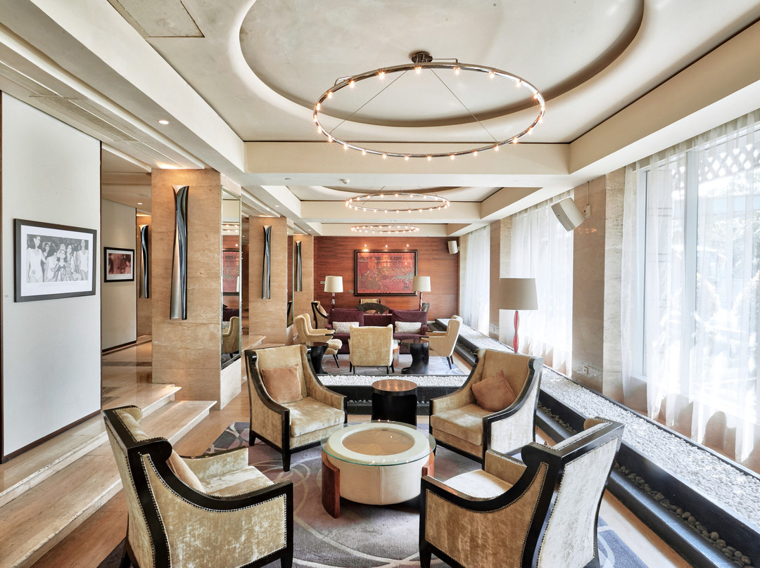 Lobby Nirwana Lounge