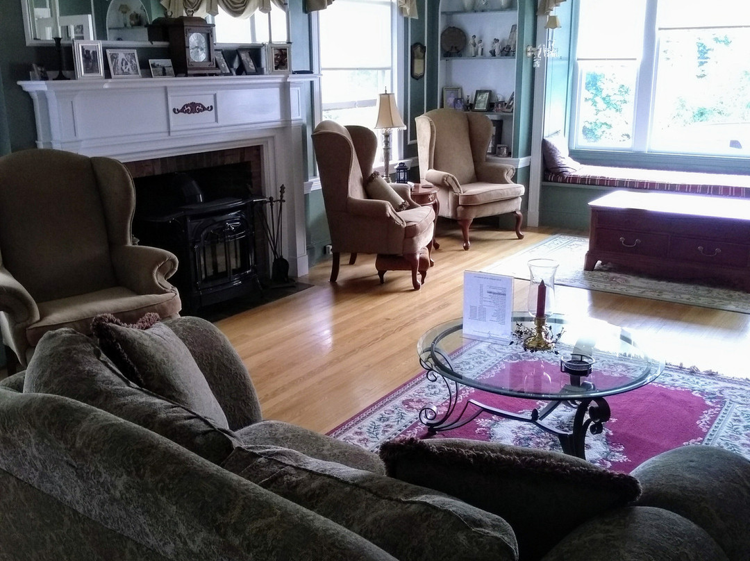 The Brewster Inn主图