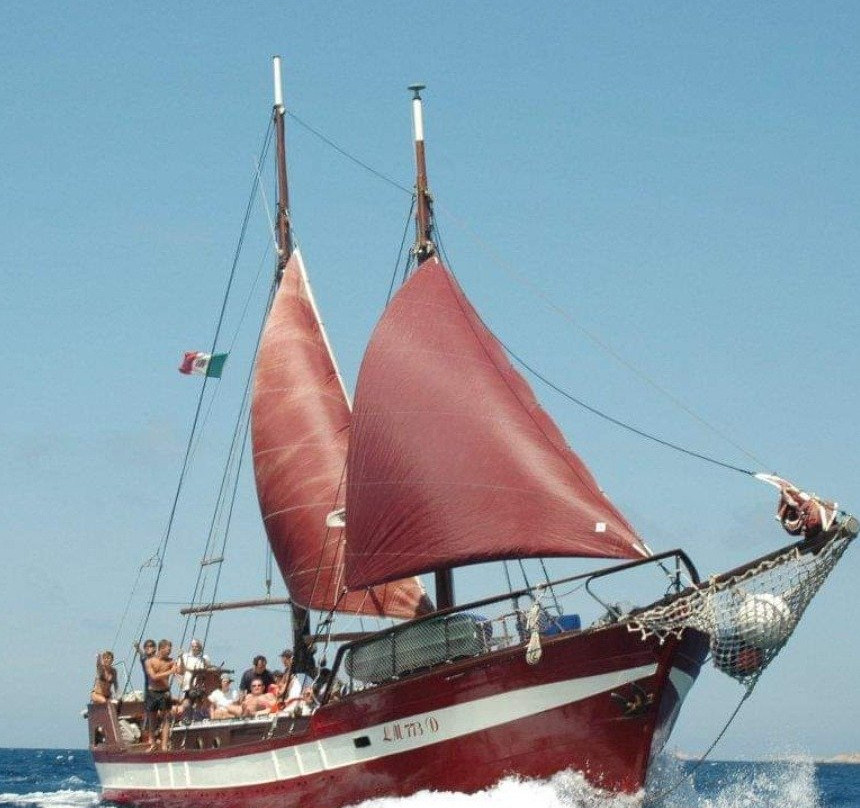 VELIERO D'EPOCA AURORA-拉马达莱娜必去景点