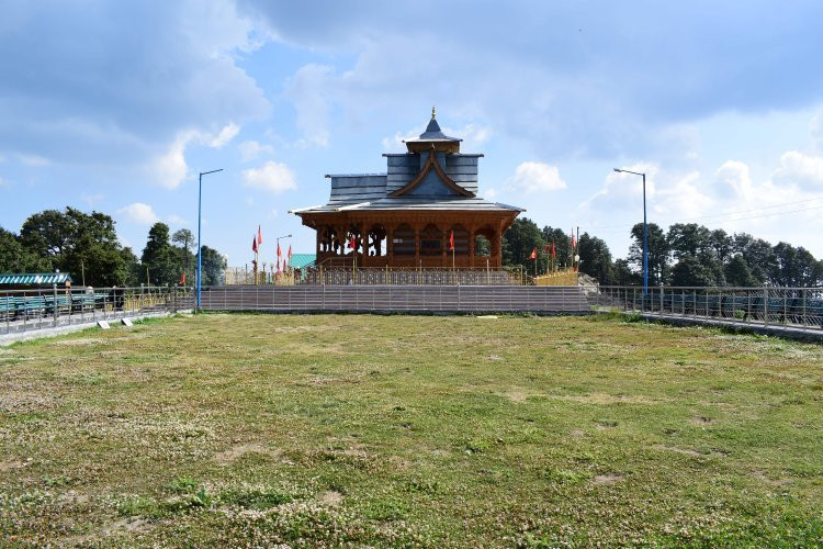 Hatu Mata Temple景点图片