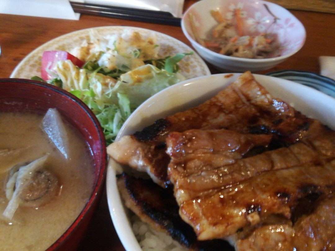 めし処 あきやま