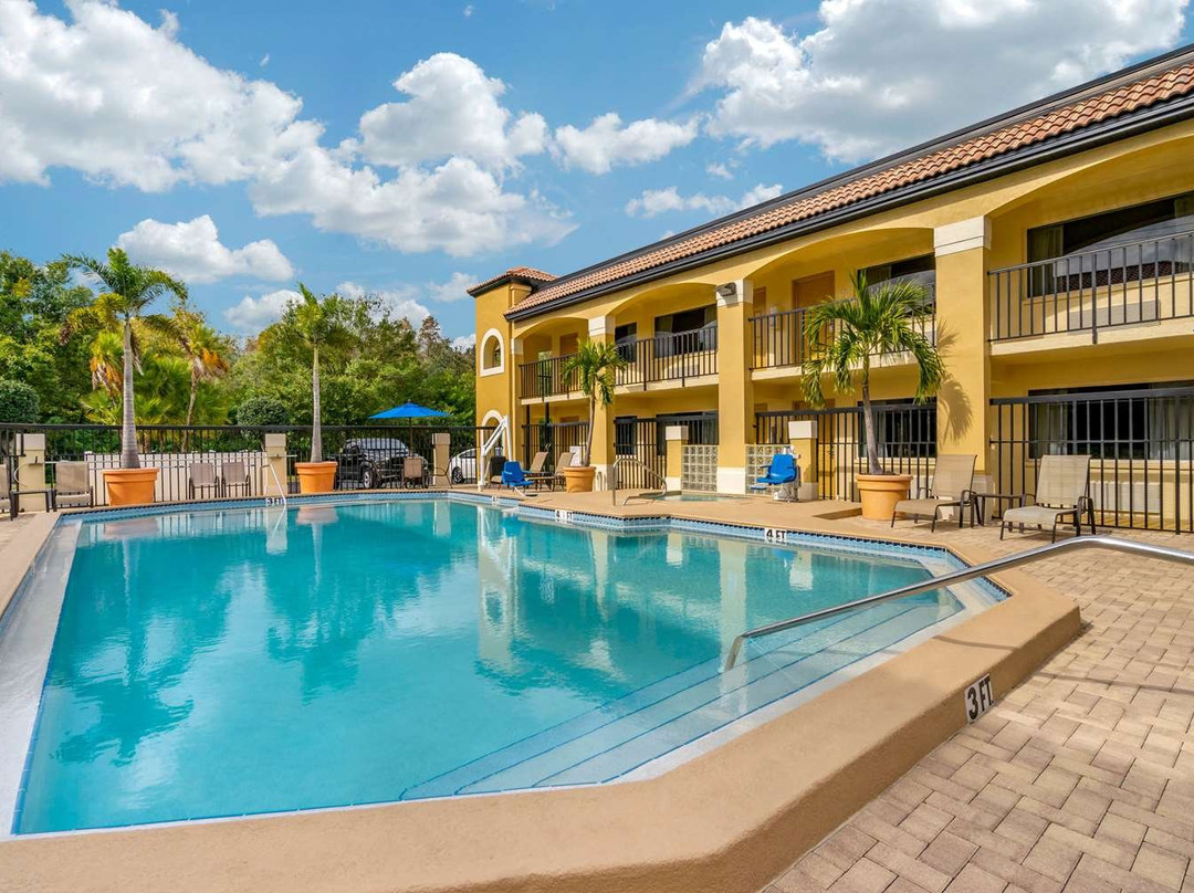 Comfort Inn Sun City Center-Tampa South主图
