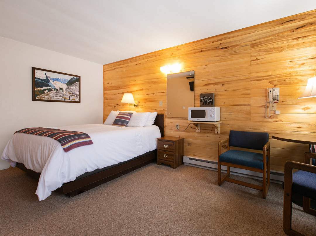 Beargrass Lodging and RV Resort主图