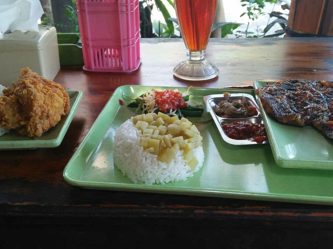 Warung Kintamani Mujair Nyat Nyat ubud