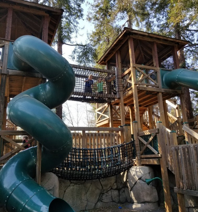 快乐山谷公园和动物园-圣何塞必去景点