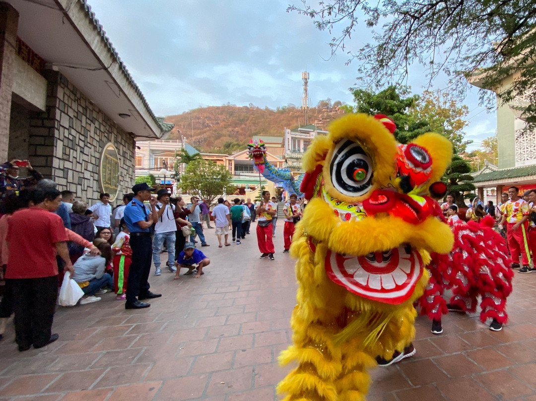 Mieu Ba Chua Xu Nui Sam-朱笃必去景点