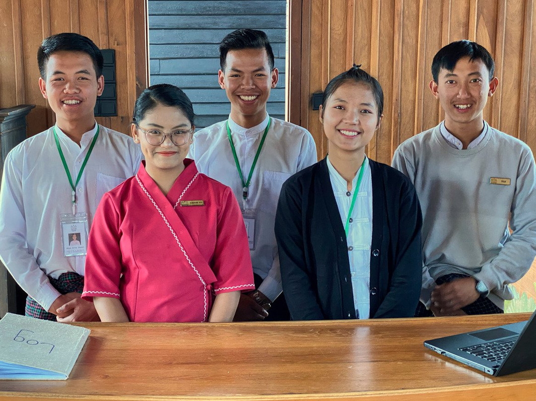 Inle Heritage Stilt House主图