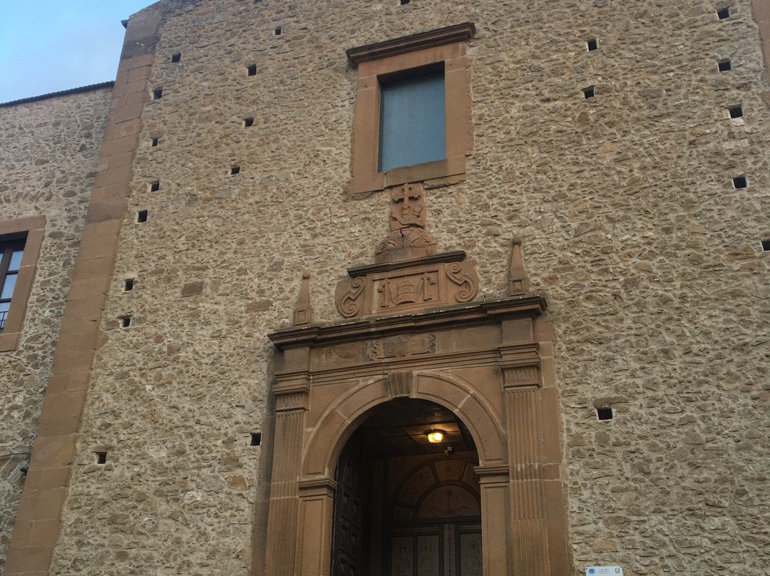 Chiesa San Pietro-皮亚扎－阿尔梅里纳必去景点