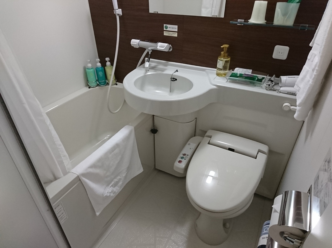 Hotel Route-Inn Toyohashi Ekimae主图