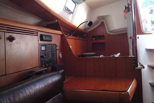 Ionian Odyssey Yachting-Lefkada Town必去景点