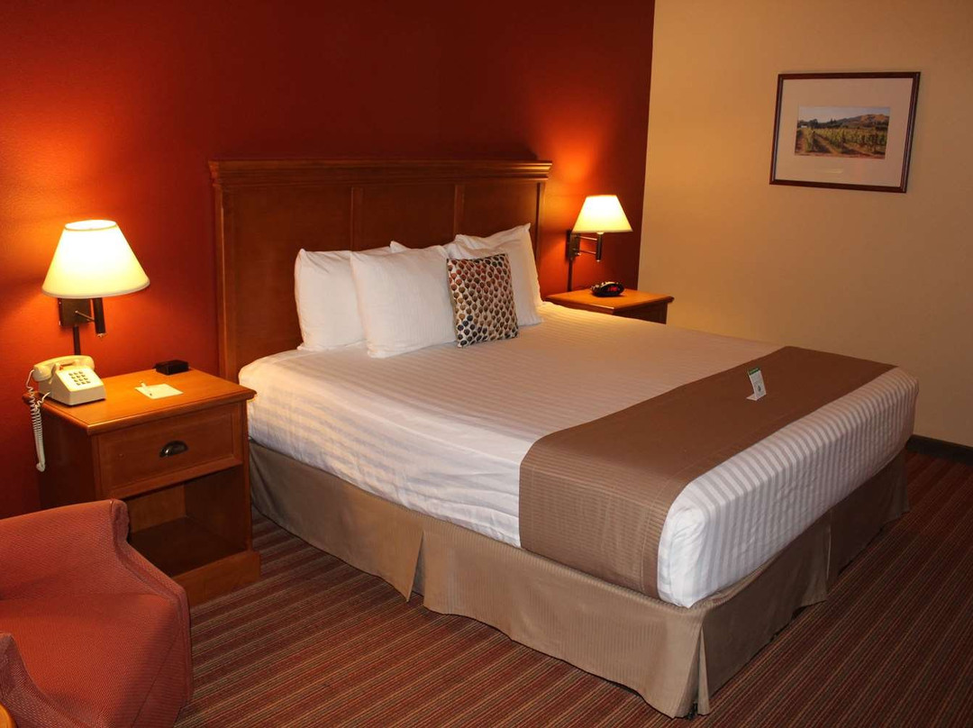 Best Western Plus The Inn At Horse Heaven主图