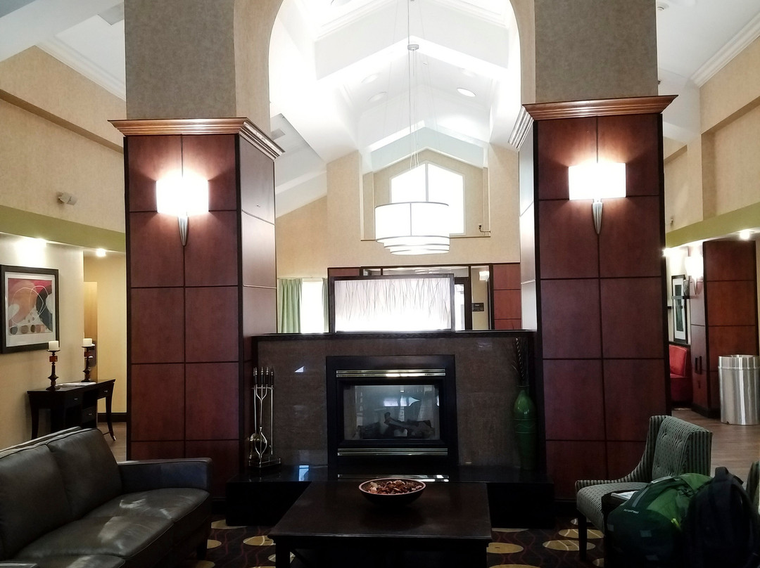 Hampton Inn & Suites Kansas City-Merriam主图