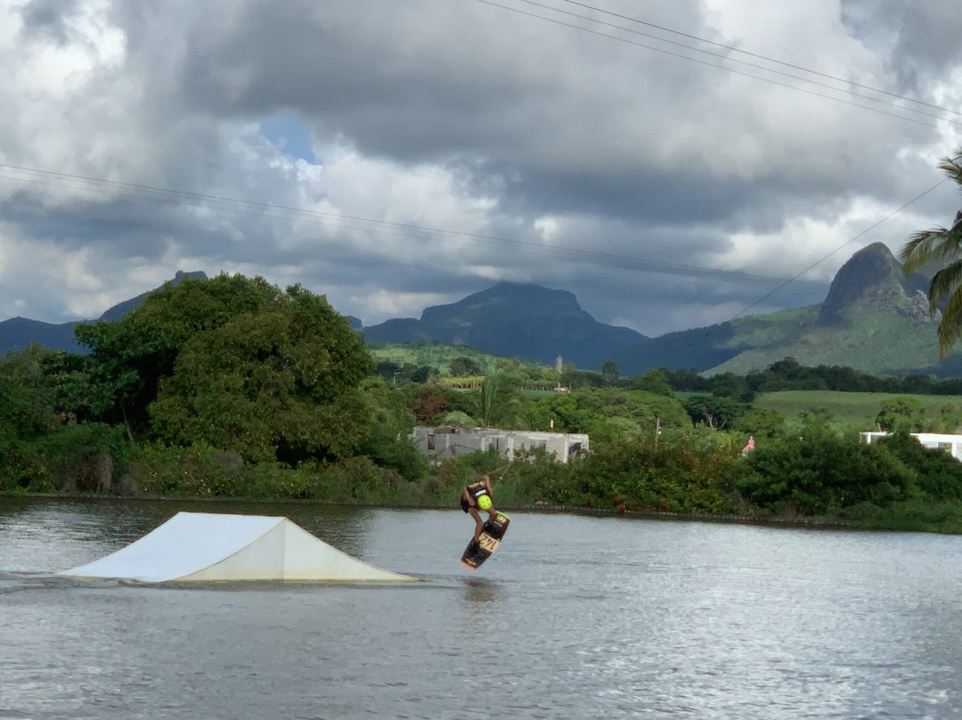 Kingwinch Mauritius Wake Park景点图片