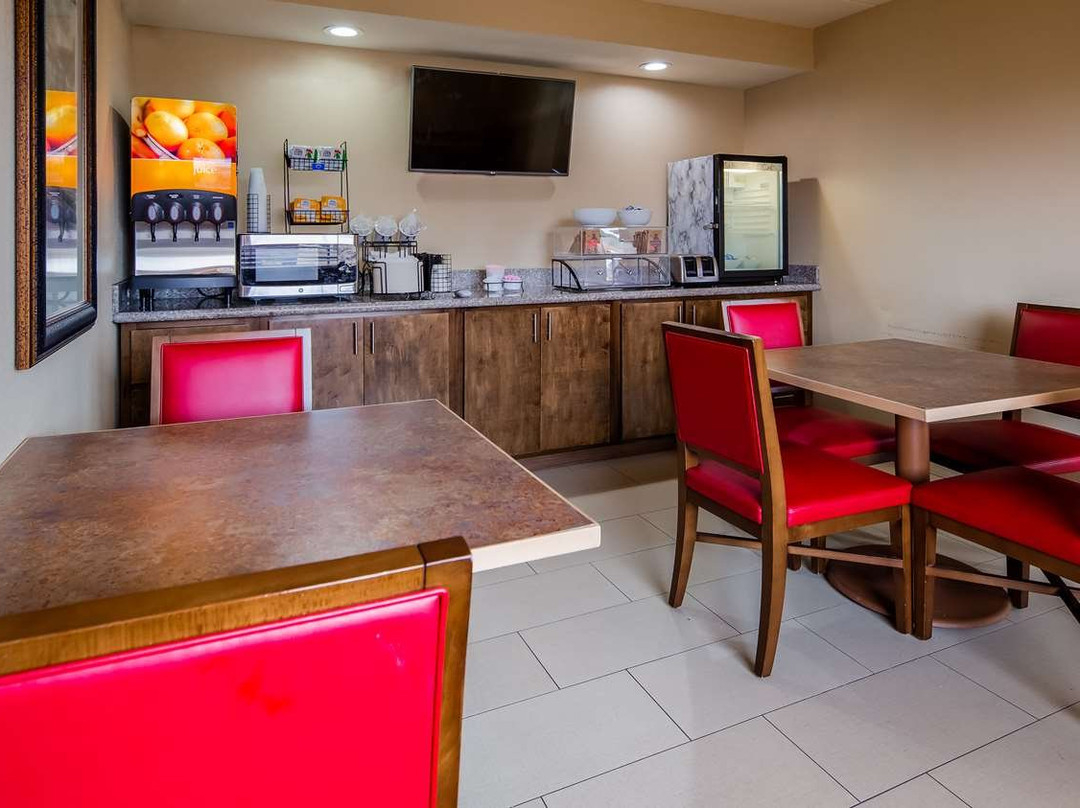 SureStay By Best Western Tupelo North主图