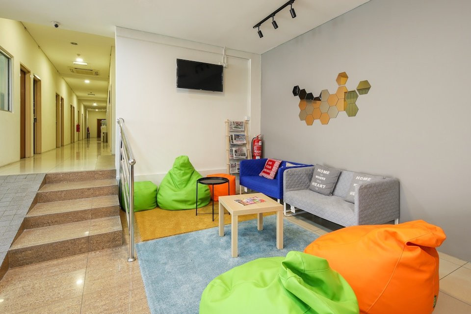 N9 Business Hotel主图