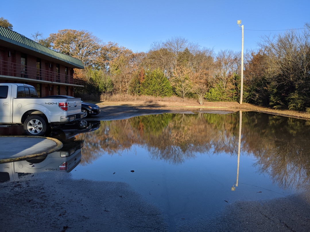 Super 8 by Wyndham Atoka主图