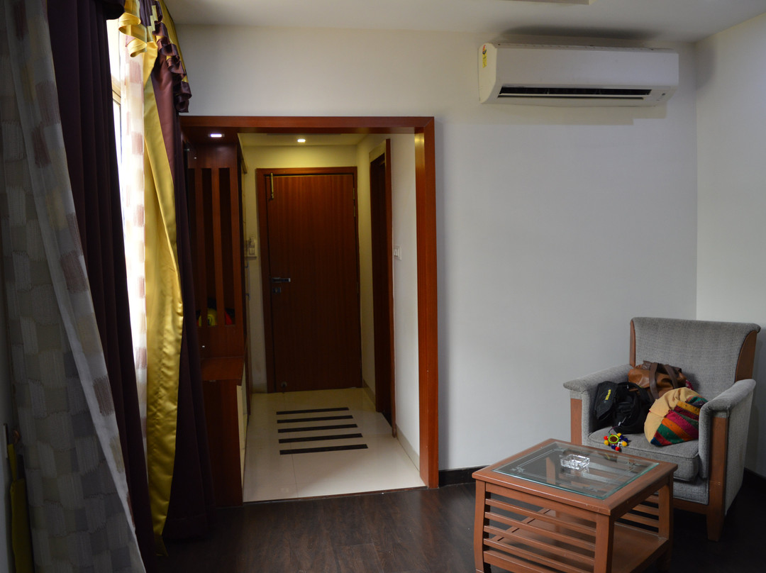 Ambience Hotel主图