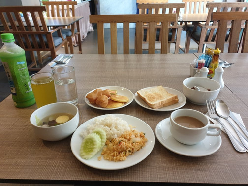 斑斓苏安度假酒店主图