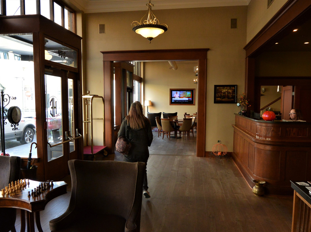 艾略特酒店主图