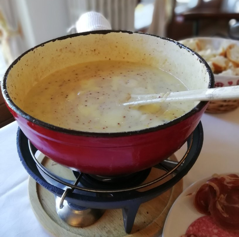 朱里斯心酒店主图