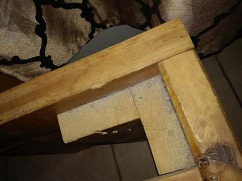 山间步道出租度假山林小屋主图