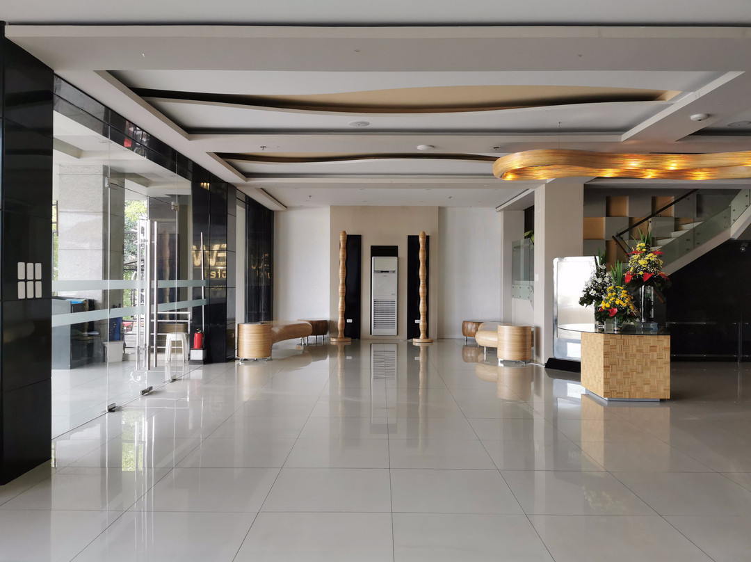 基尤酒店-塔比拉兰主图