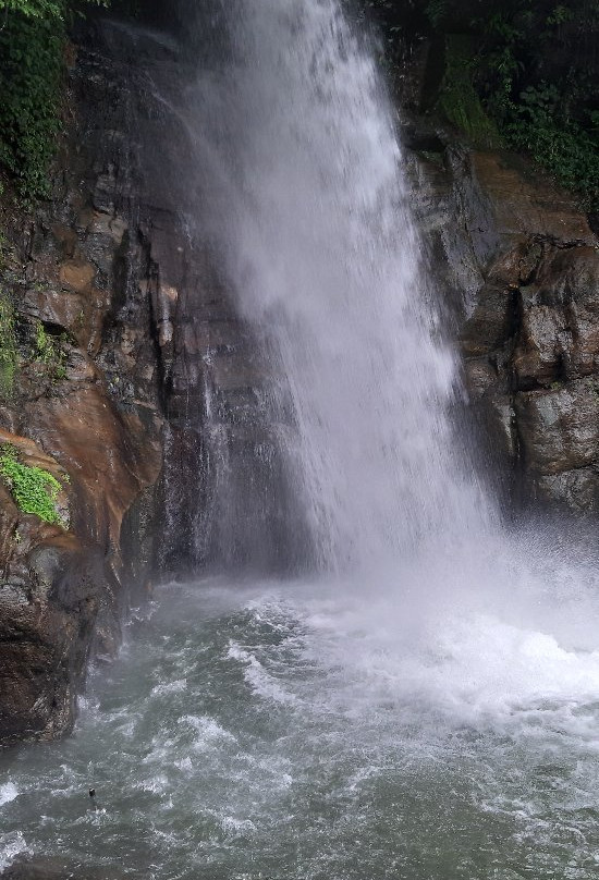 Banjhakri Water Falls景点图片