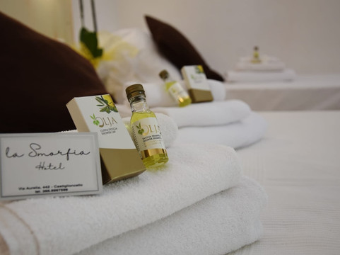 Rosignano Solvay酒店住宿-La Smorfia