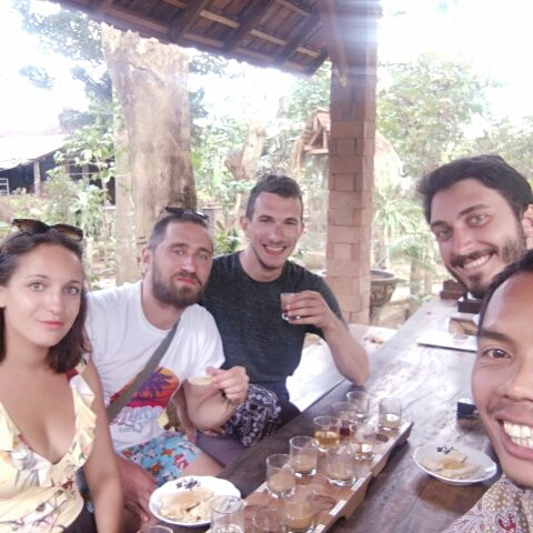 Nyanyi Beach-Kediri必去景点