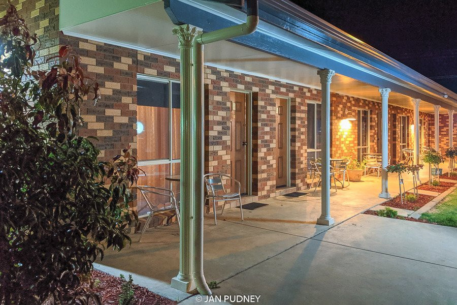 Highway Inn Motel主图