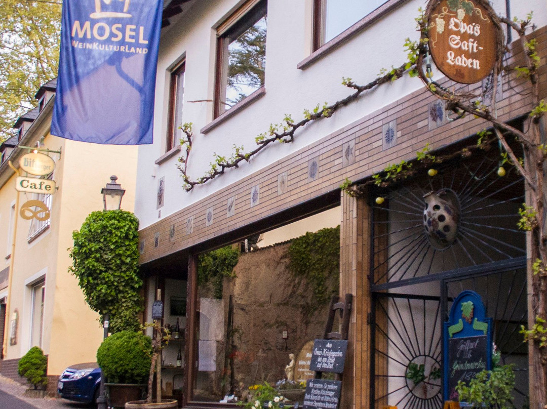 Kinheim餐馆和美食-Opa's Saftladen