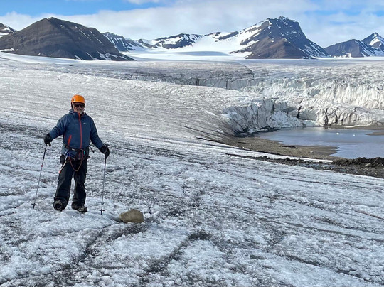 Backyard Svalbard-朗伊尔城必去景点