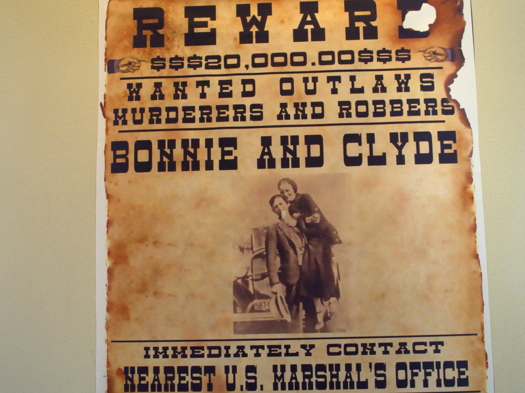 Bonnie and Clyde's Joplin Garage Apartment Hideout景点图片