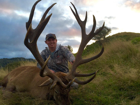 Five Star Expeditions-赫勒拿必去景点