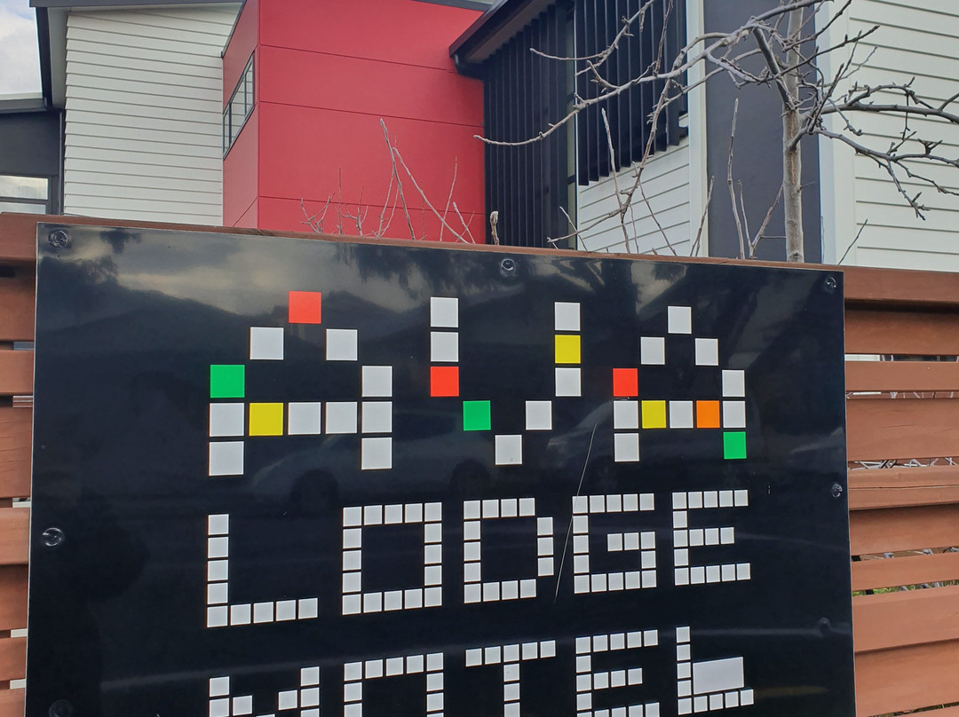 Ava Lodge Motel主图