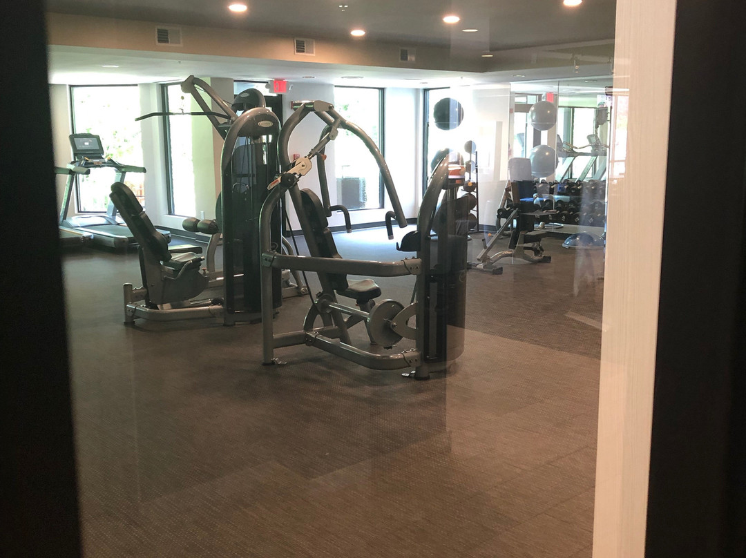 Courtyard by Marriott Grand Rapids Airport主图