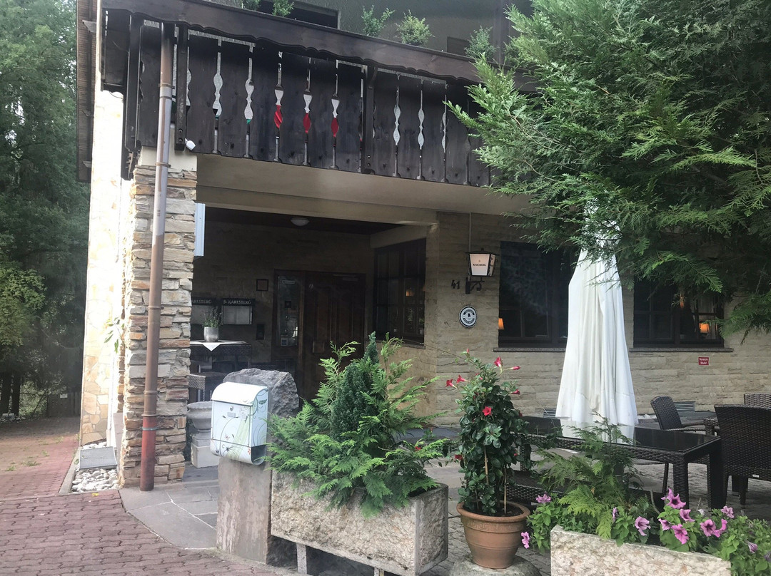 Hotel-restaurant idyll