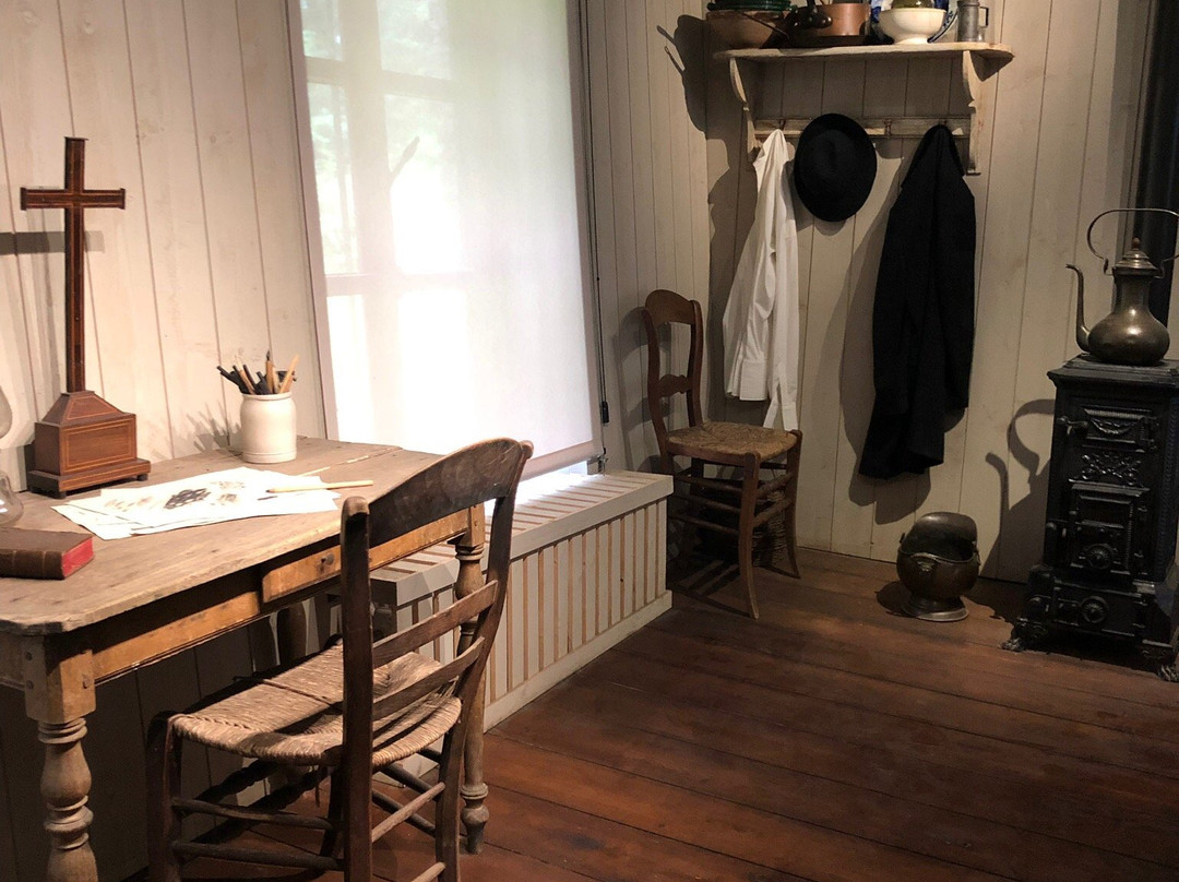 Van Gogh House (Maison Van Gogh)景点图片