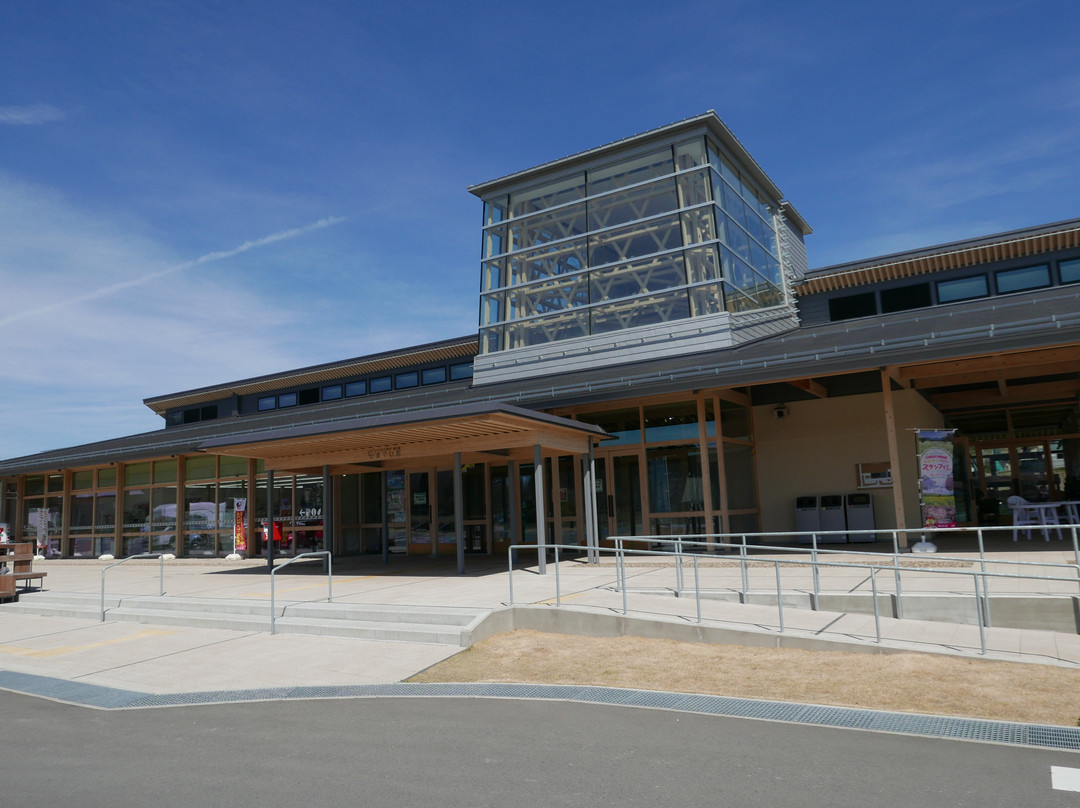 Iitate Village Michi-no-Eki Madeikan-饭馆村必去景点