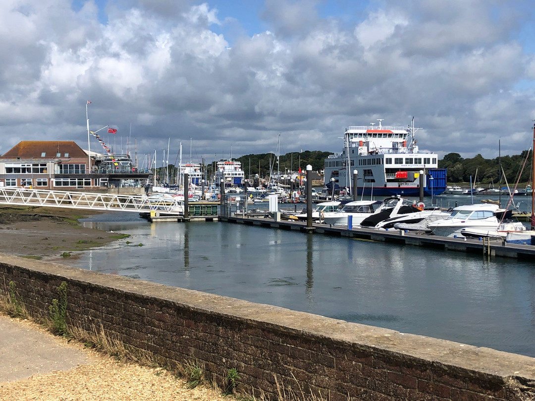 Lymington Yacht Haven景点图片