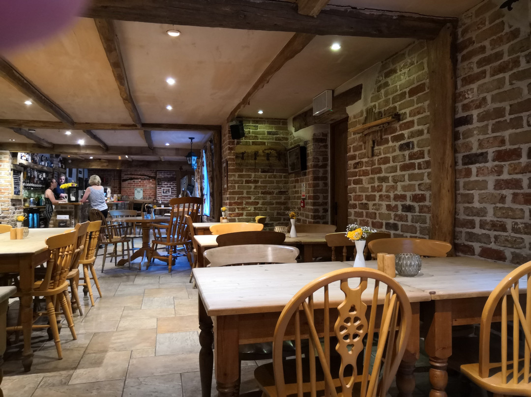 The Plough at Cadsden主图