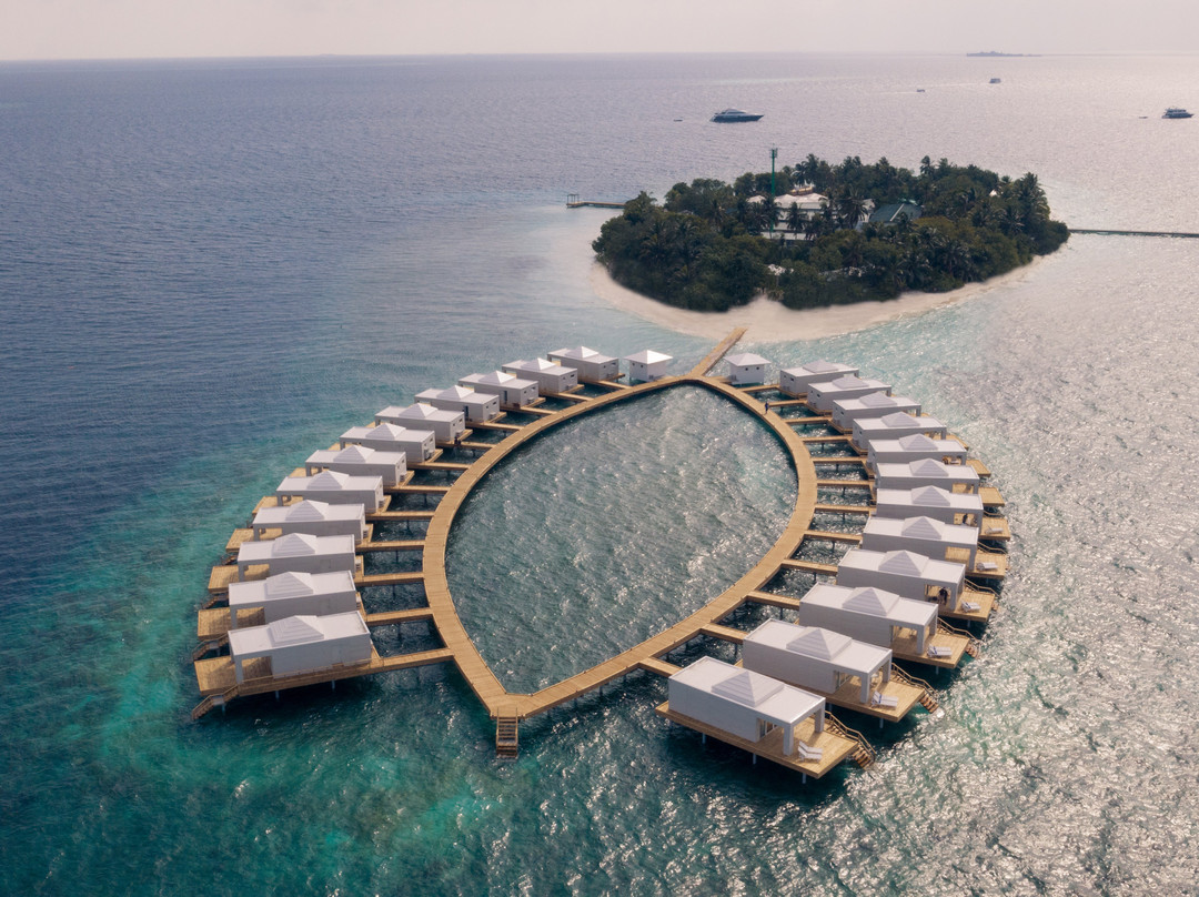 巴塔拉度假村主图