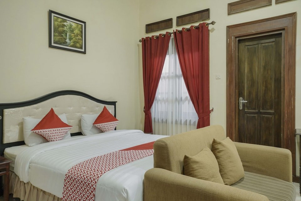 OYO 804 Ndalem Maharani Guest House主图