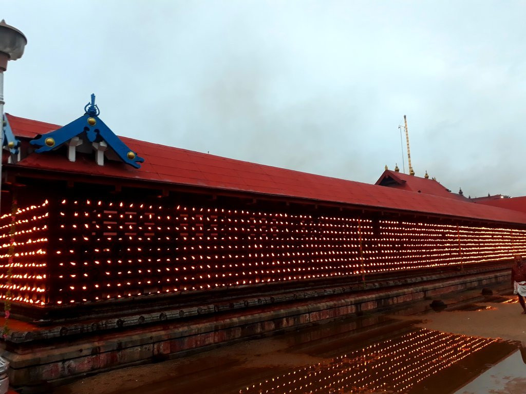 Poornathrayesa Temple景点图片