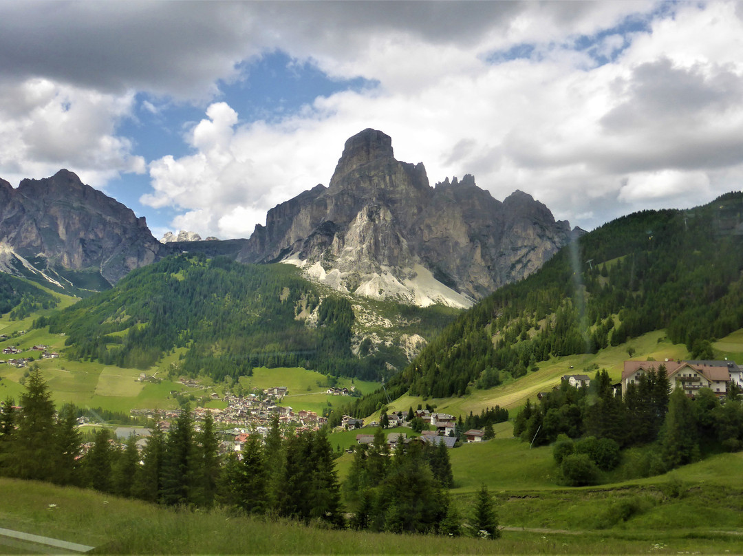 Passo di Campolongo景点图片